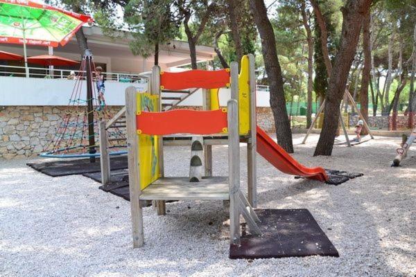 Mobile Home Ivan Βόντιτσε Εξωτερικό φωτογραφία